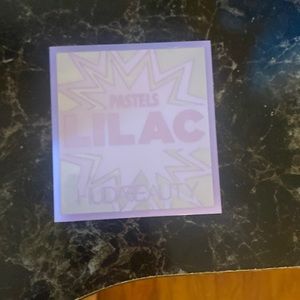 Huda Beauty Pastels Lilac Eyeshadow Palette